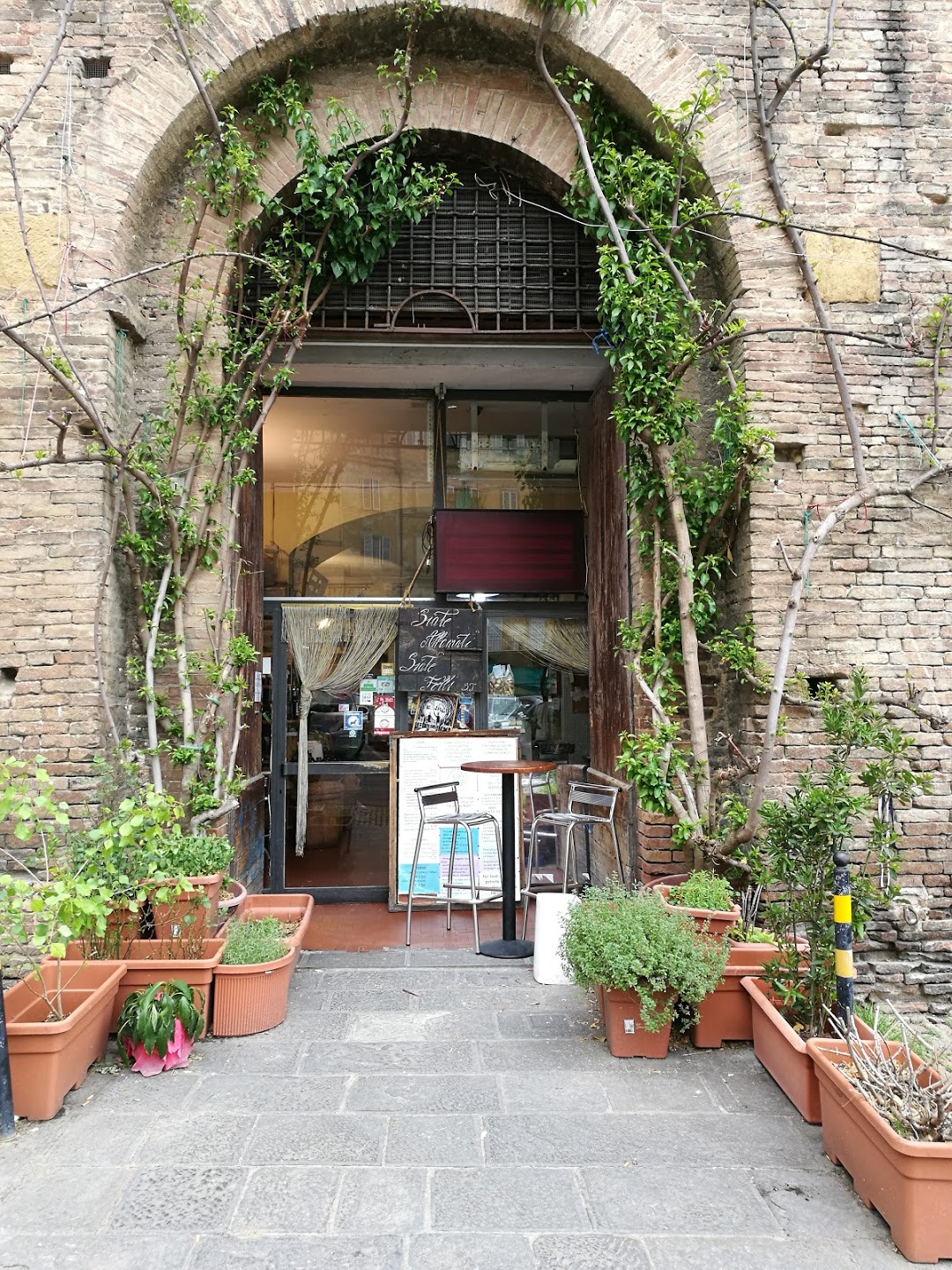 Mencicipi Hidangan Restoran Terpopuler di Siena